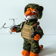 Тигр с квадрокоптером